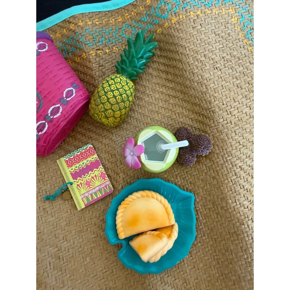 American Girl Lea Clark Beach Picnic Set Complete w/ Pinapple GOTY 2016 EUC